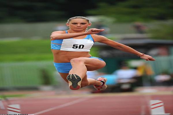 黄岩体育馆游泳培训班(图1)